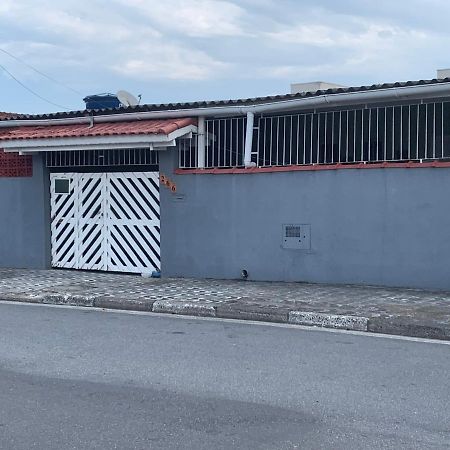 Casa Individual Aconchegante - Rio Da Praia - Bertioga Εξωτερικό φωτογραφία
